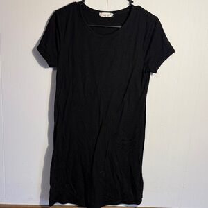 Black Short Sleeve Dress